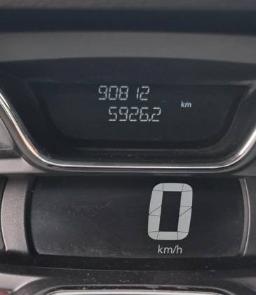 RENAULT CAPTUR 1.6 16V SCE FLEX ZEN MANUAL RENAULT CAPTUR 1.6 16V SCE FLEX ZEN MANUAL